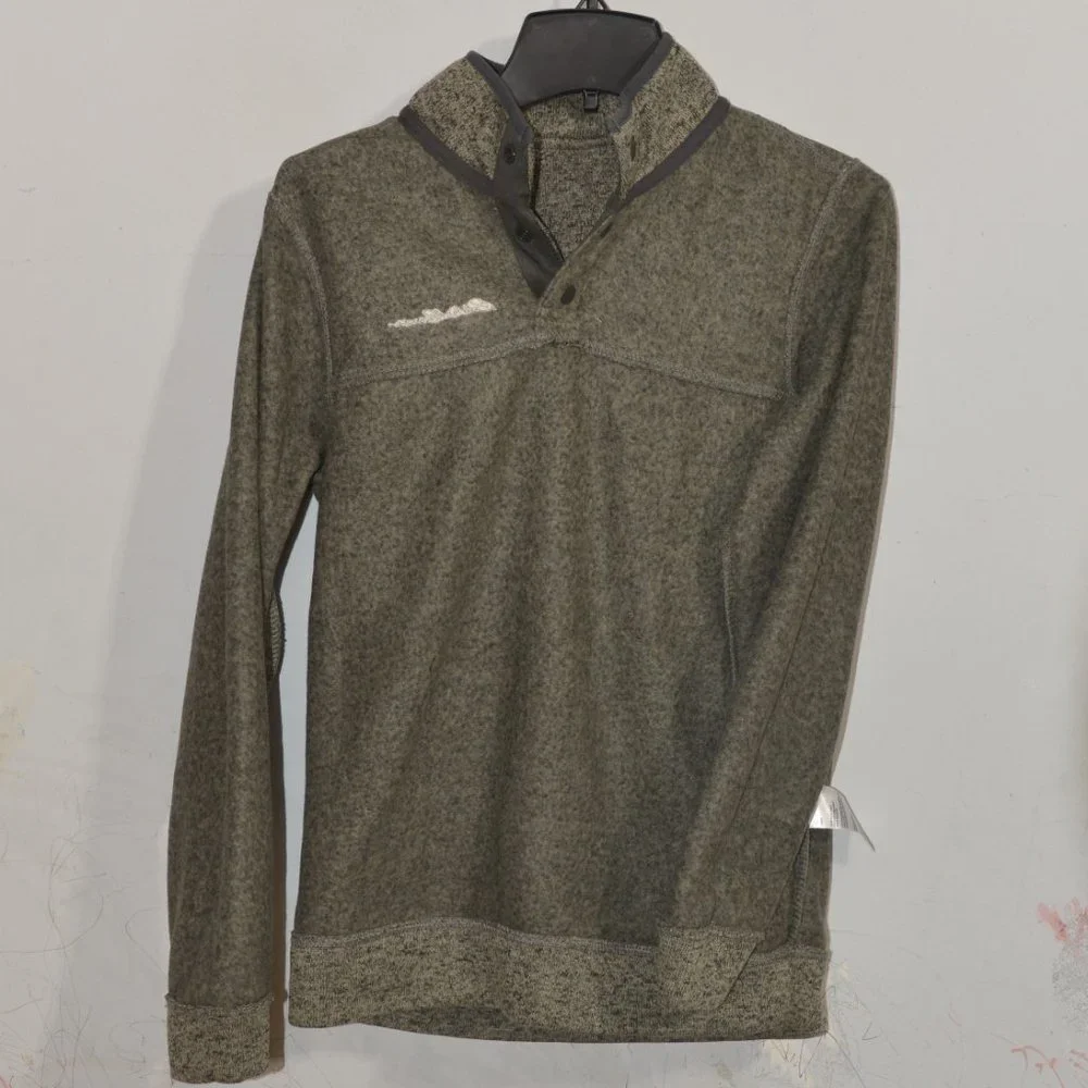 Eddie Bauer stand up